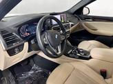 Thumbnail of 2022 Mineral White Metallic BMW X4