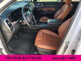 Thumbnail of 2022 Glacial White Pearl Kia Sorento