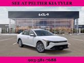 Thumbnail of 2025 Snow White Pearl Kia K4