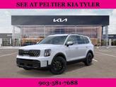 Photo of 2025 Glacial White Pearl Kia Telluride