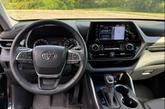 Thumbnail of 2022 Midnight Black Metallic Toyota Highlander