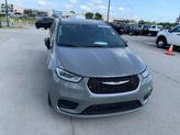 Thumbnail of 2023 Ceramic Gray Clearcoat Chrysler Pacifica