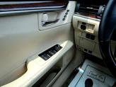 Thumbnail of 2013 Obsidian Lexus ES 350