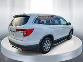 Thumbnail of 2020 Platinum White Pearl Honda Pilot
