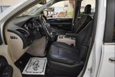 Thumbnail of 2016 Bright White Clearcoat Chrysler Town & Country