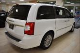 Thumbnail of 2016 Bright White Clearcoat Chrysler Town & Country