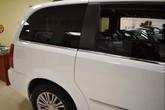 Thumbnail of 2016 Bright White Clearcoat Chrysler Town & Country