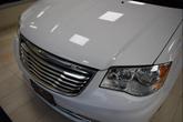 Thumbnail of 2016 Bright White Clearcoat Chrysler Town & Country