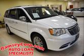 Photo of 2016 Bright White Clearcoat Chrysler Town & Country