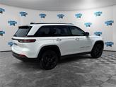 Thumbnail of 2023 Bright White Clearcoat Jeep Grand Cherokee