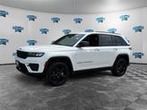 Photo of 2023 Bright White Clearcoat Jeep Grand Cherokee
