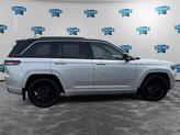Thumbnail of 2022 Silver Zynith Jeep Grand Cherokee