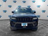 Thumbnail of 2025 Diamond Black Crystal Pearlcoat Jeep Grand Cherokee
