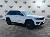 Thumbnail of 2025 Bright White Clearcoat Jeep Grand Cherokee