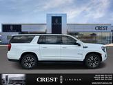 Thumbnail of 2022 Summit White GMC Yukon XL