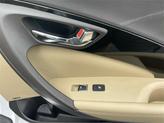 Thumbnail of 2017 Hyper White Hyundai Azera