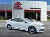Photo of 2017 Hyper White Hyundai Azera