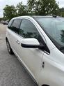 Thumbnail of 2011 White Platinum Clearcoat Metallic Lincoln MKX