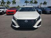 Thumbnail of 2025 Pearl White Tricoat Nissan Altima
