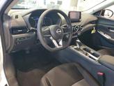 Thumbnail of 2025 Aspen White Tricoat/Super Black Nissan Sentra