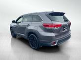 Thumbnail of 2019 Gray Toyota Highlander