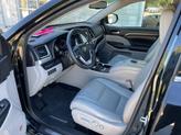 Thumbnail of 2016 Midnight Black Metallic Toyota Highlander