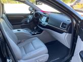 Thumbnail of 2016 Midnight Black Metallic Toyota Highlander