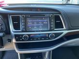 Thumbnail of 2016 Midnight Black Metallic Toyota Highlander