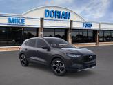 Thumbnail of 2025 Agate Black Metallic Ford Escape