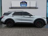Thumbnail of 2022 Iconic Silver Metallic Ford Explorer