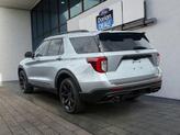 Thumbnail of 2022 Iconic Silver Metallic Ford Explorer