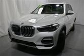 Thumbnail of 2021 Mineral White Metallic BMW X5