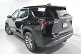Thumbnail of 2026 Mosaic Black Metallic Chevrolet Equinox