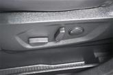 Thumbnail of 2022 Oxford White Ford Edge
