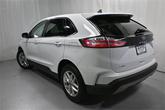 Thumbnail of 2022 Oxford White Ford Edge