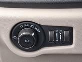 Thumbnail of 2023 Bright White Clearcoat Chrysler Pacifica