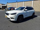 Thumbnail of 2019 Pearl White Pearlcoat Jeep Cherokee