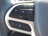 Thumbnail of 2019 Pearl White Pearlcoat Jeep Cherokee