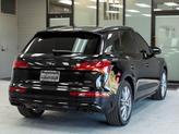 Thumbnail of 2024 Mythos Black Metallic Audi Q5