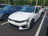 Thumbnail of 2025 Snow White Pearl Kia K5