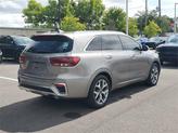 Thumbnail of 2019 Titanium Silver Kia Sorento