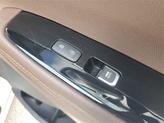 Thumbnail of 2019 Titanium Silver Kia Sorento