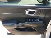 Thumbnail of 2022 Glacial White Pearl Kia Sorento