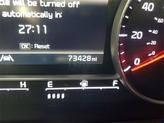 Thumbnail of 2022 Glacial White Pearl Kia Sorento