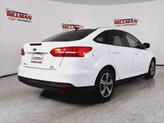 Thumbnail of 2018 Oxford White Ford Focus