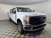 Photo of 2026 Oxford White Ford F-250
