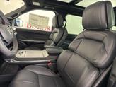 Thumbnail of 2025 Infinite Black Metallic Clearcoat Lincoln Navigator