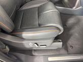 Thumbnail of 2025 Crystal White Metallic Clearcoat Lincoln Navigator