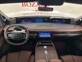 Thumbnail of 2025 Pristine White Metallic Tri-Coat Lincoln Navigator