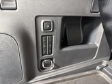 Thumbnail of 2025 Pristine White Metallic Tri-Coat Lincoln Navigator
